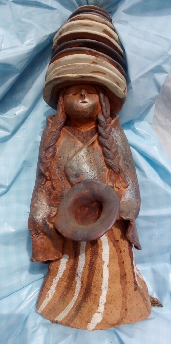 9766_6972_sombrerera700.jpg